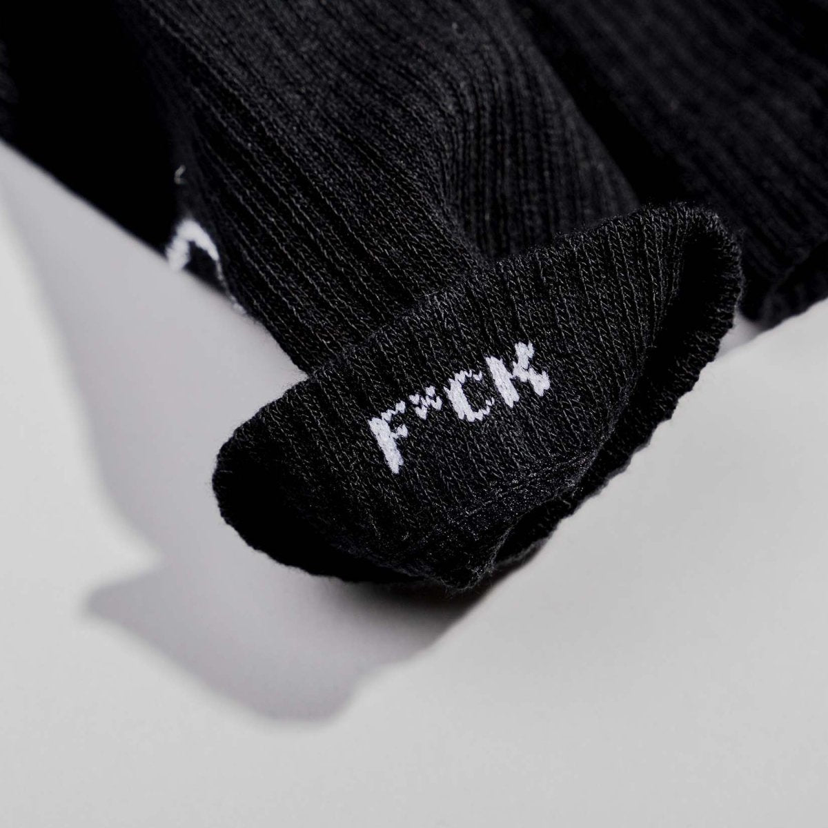 F*ck you - Sportsocken schwarz - fyngers