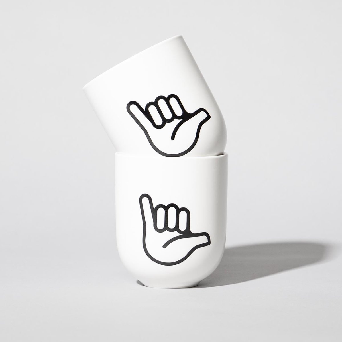 Hang Loose – Porzellanbecher – weiß matt - fyngers