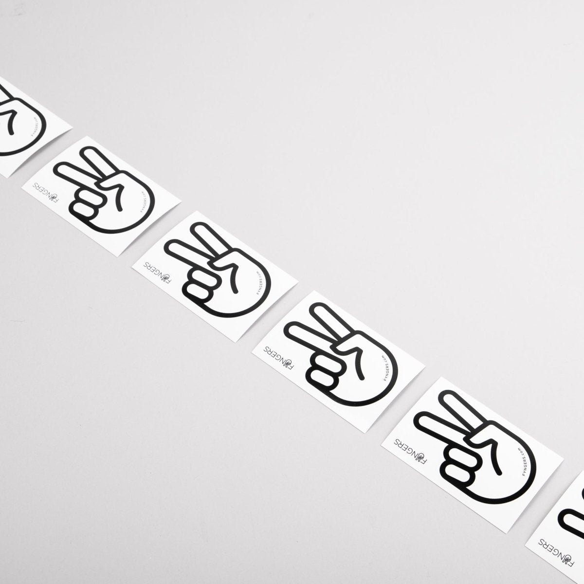 PEACE – Sticker - fyngers